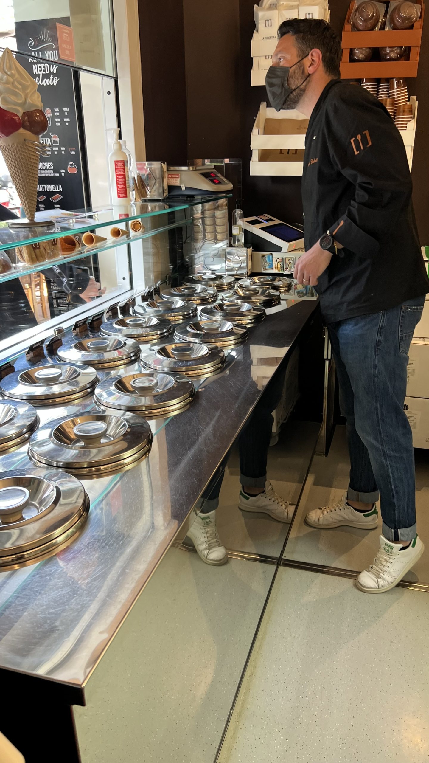 Metal cannisters of gelato 